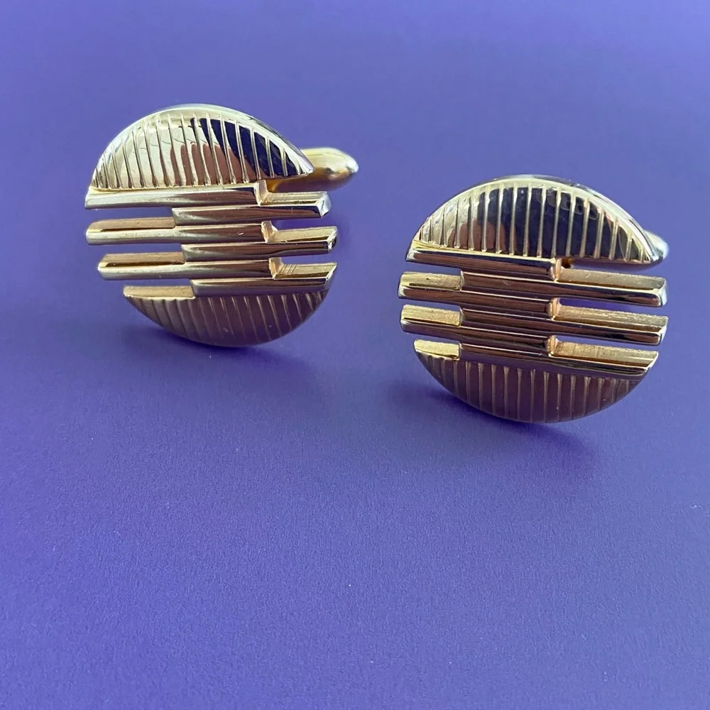 Vintage mid-century Goldtone classy Cufflinks Swank